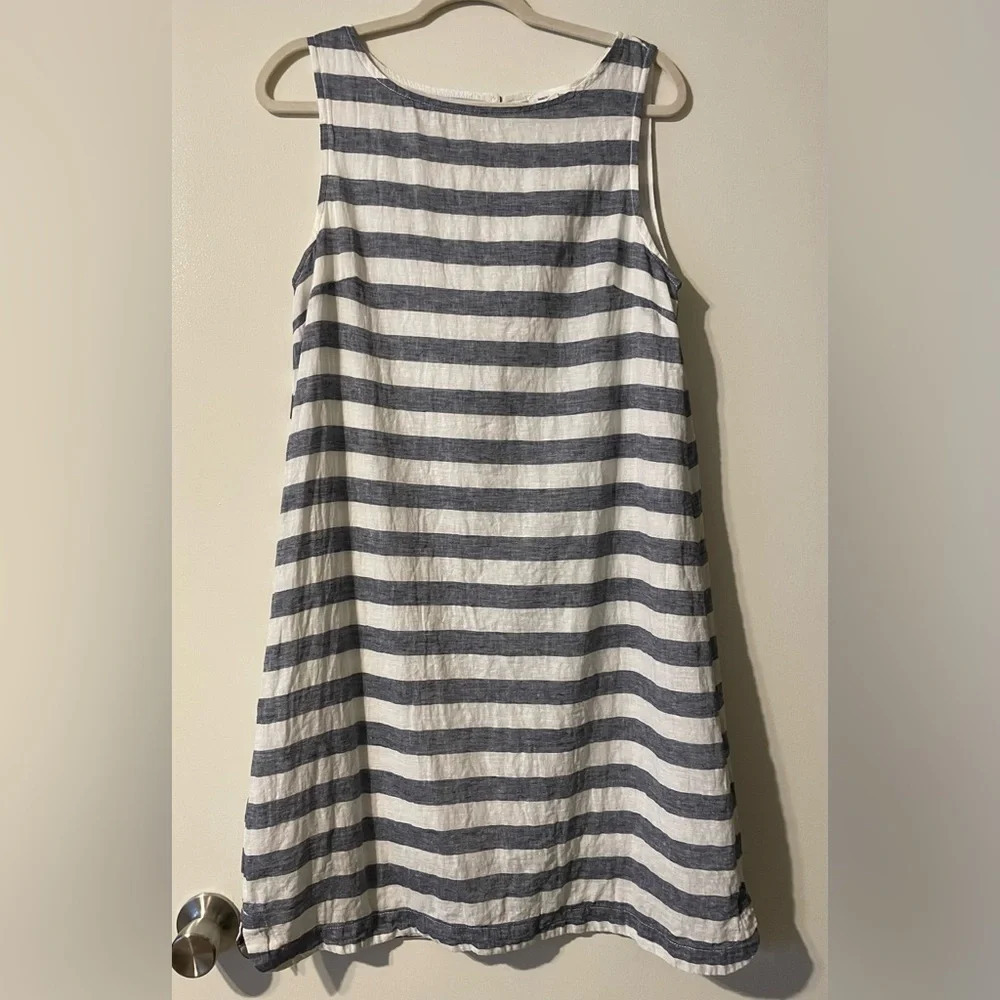 Beachlunchlounge Blue and White Nautical Stripe Linen Cotton Blend Dress Medium